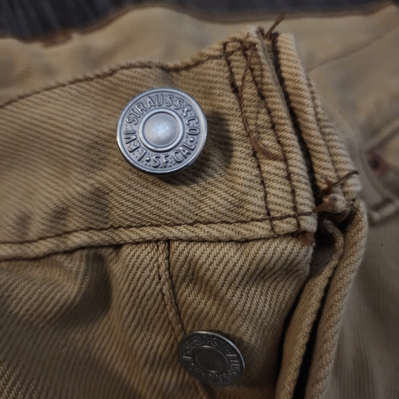 Vintage x 90s “made in USA” 501 Levi Red Tab Tan Jean - Picture 4 of 10